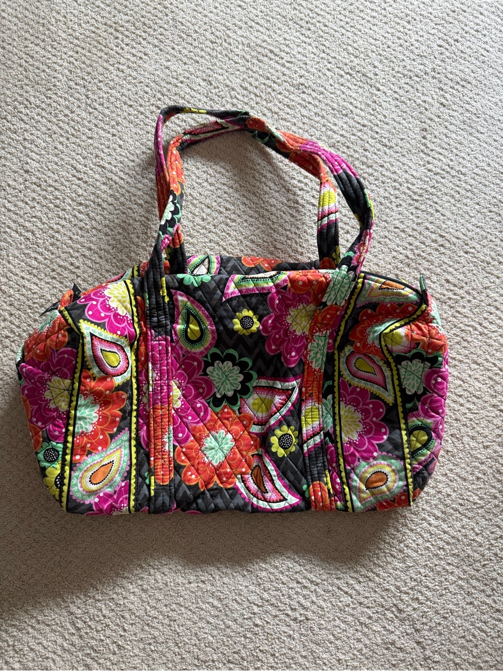 Vera Bradley small duffel in Ziggy Zinnia - Picture 1 of 4